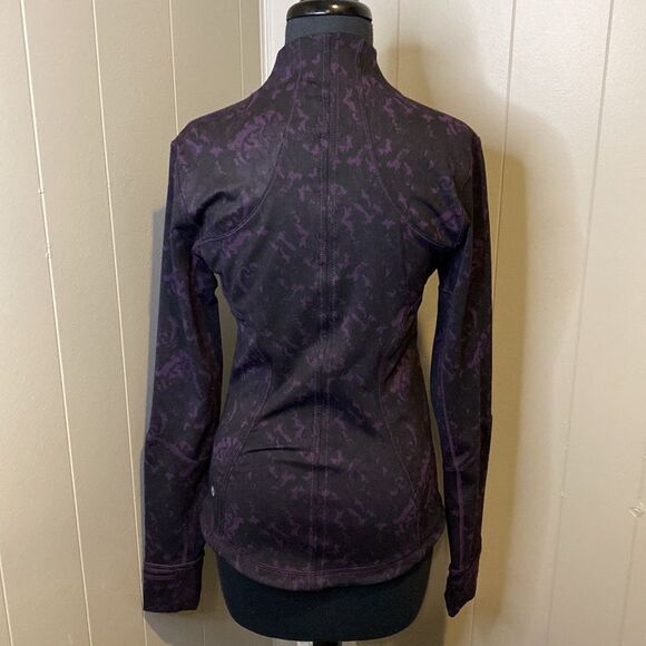 LULULEMON Women’s black purple Beautiful Baroque Zinfandel Forme Jacket - Picture 5 of 7